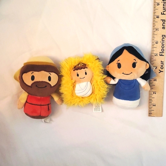 Hallmark Other 3pc Hallmark Itty Bittys Nativity Baby Jesus The